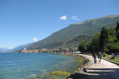 Malcesine il lungolago