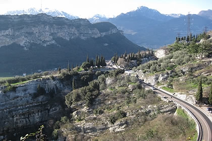 Nago la strada Gardesana