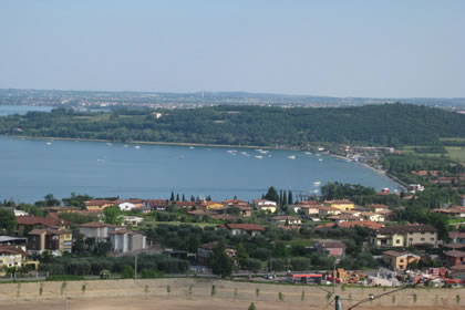 Padenghe vista panoramica del golfo