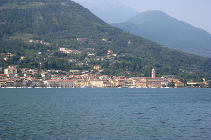 Salo vista panoramica dal lago