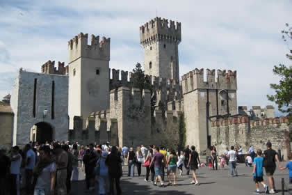 Sirmione il castello scaligero