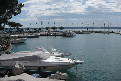 Sirmione il porto