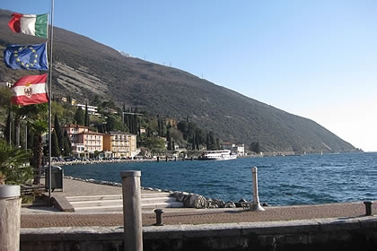 Torbole il lungolago