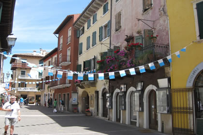 Torri del Benaco il centro storico