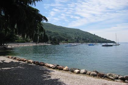 Torri del Benaco le spiagge