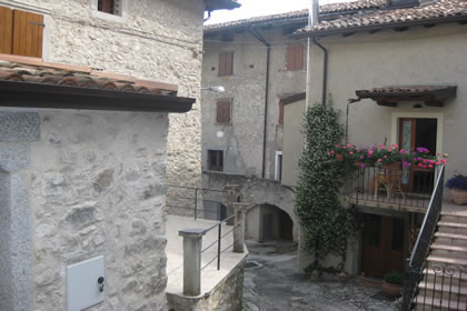 Tremosine vista panoramica sulla frazione di Vesio